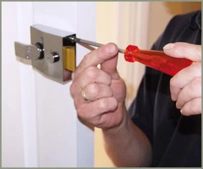 Locksmith Solution Services Brooklyn, NY 718-489-9794 Locksmith Solution Services Brooklyn, NY 718-489-9794 - 68-44-11
