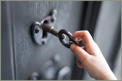Locksmith Solution Services Brooklyn, NY 718-489-9794 - 68-44-7